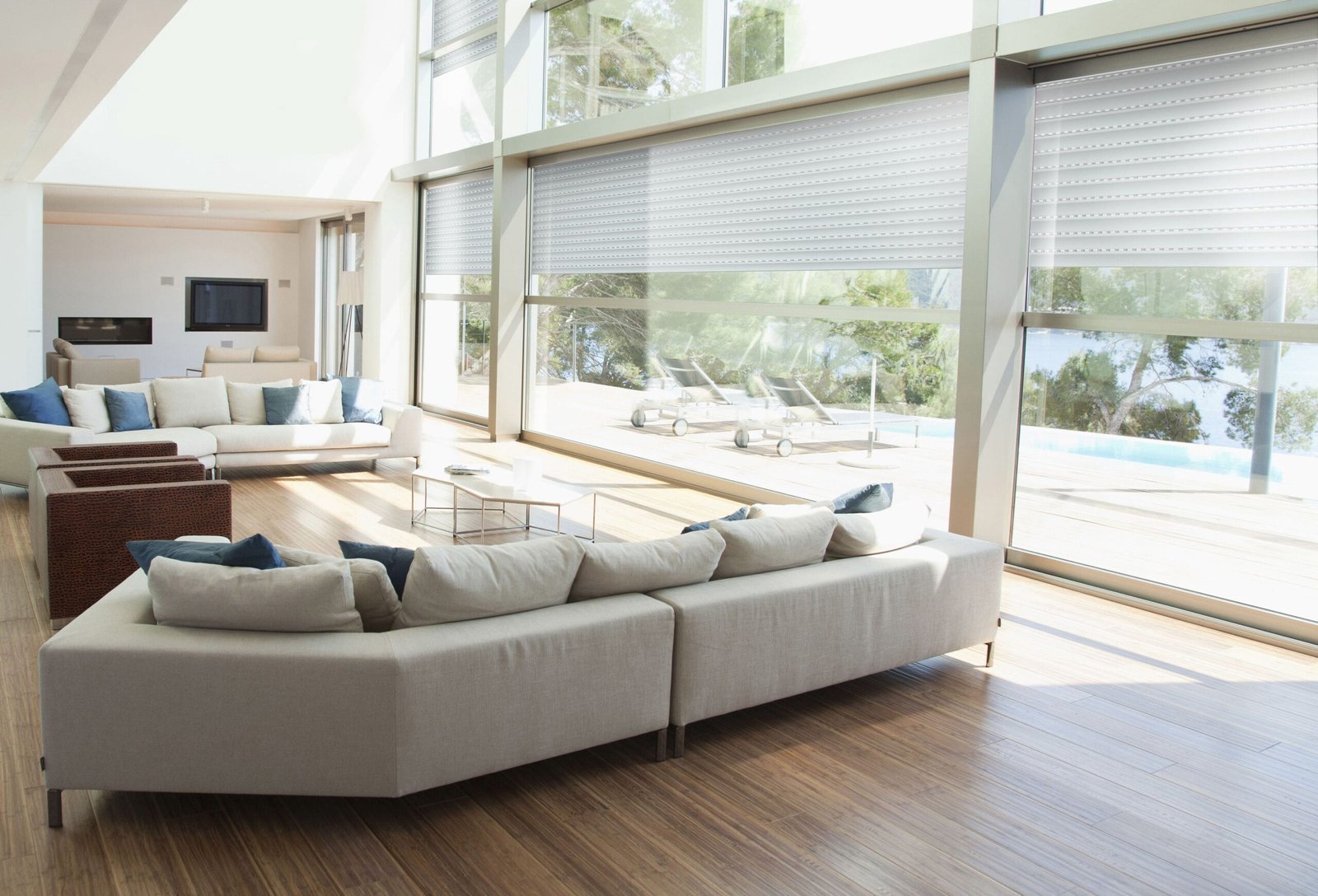 Découvrez-les-secrets-du-volet-roulant-scaled